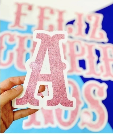 Cartel Feliz cumpleaños letras con brillo