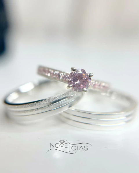 Alianças 4 mm Lumière - comprar online