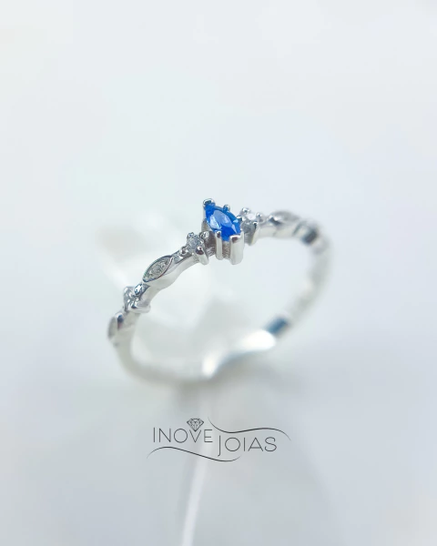 Anel de formatura - Prata 950 ou Ouro 18K - Pamela