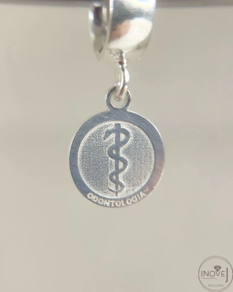 Berloque odontologia