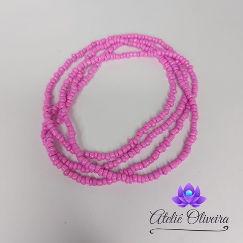 Guia em missangas/miçangas Rosa Leitoso