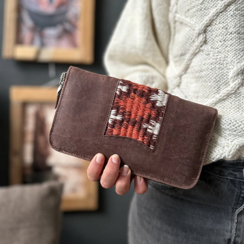 Billetera Grande | Charata - Cuero chocolate, elegi el telar - comprar online