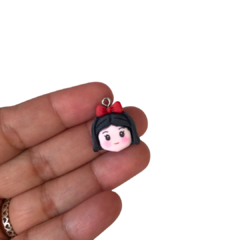 PINGENTE PRINCESAS - 1 UNIDADE - comprar online