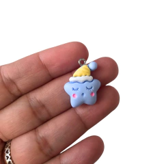 PINGENTE DESENHOS DO CÉU - 1 UNIDADE