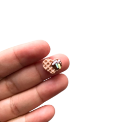 APLIQUE BISCUIT WAFFLE MINI CORAÇÃO - 4 UNIDADE na internet