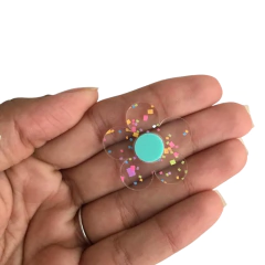 FLOR DE ACRÍLICO TRANSPARENTE COM CONFETES PARA LAÇO - 1 UNIDADE na internet