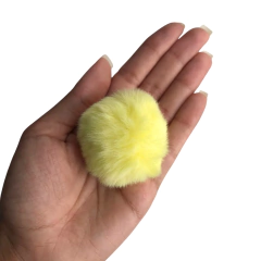 POMPOM PELINHO LISO (5CM) - 1 UNIDADE na internet