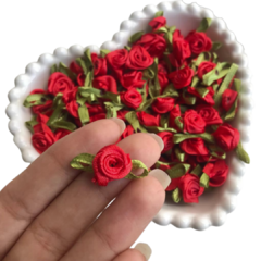APLIQUE MINI FLOR ROCOCÓ VERMELHO COM FOLHA - 50 UNIDADES - comprar online