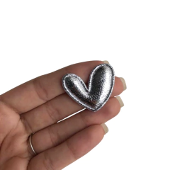 APLIQUE CORAÇÃO METALIZADO - 1 UNIDADE na internet