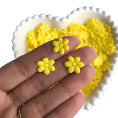 APLIQUE MINI FLORZINHA DE TECIDO PRENSADA AMARELO SOL - comprar online