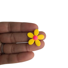 Aplique Flor Pespontada Pequena Emborrachada - 1 unidade - Loja da Laceira