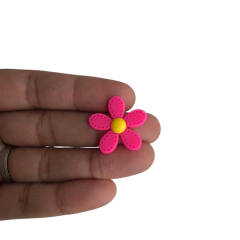 Imagem do Aplique Flor Pespontada Pequena Emborrachada - 1 unidade