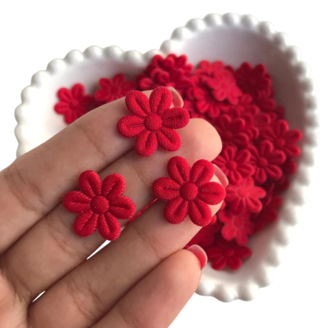 APLIQUE FLOR DE TECIDO PRENSADA VERMELHA - 50 UNIDADES