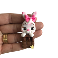 APLIQUE BISCUIT COELHO C/ CHOCOLATE - 1 UNIDADE - comprar online