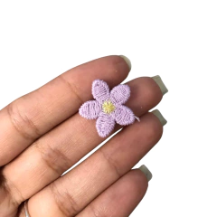 APLIQUE FLOR DE CROCHÊ - 1 UNIDADE - comprar online