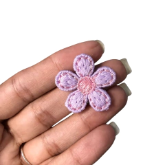 APLIQUE FLOR DE CROCHÊ PESPONTADA - 1 UNIDADE na internet