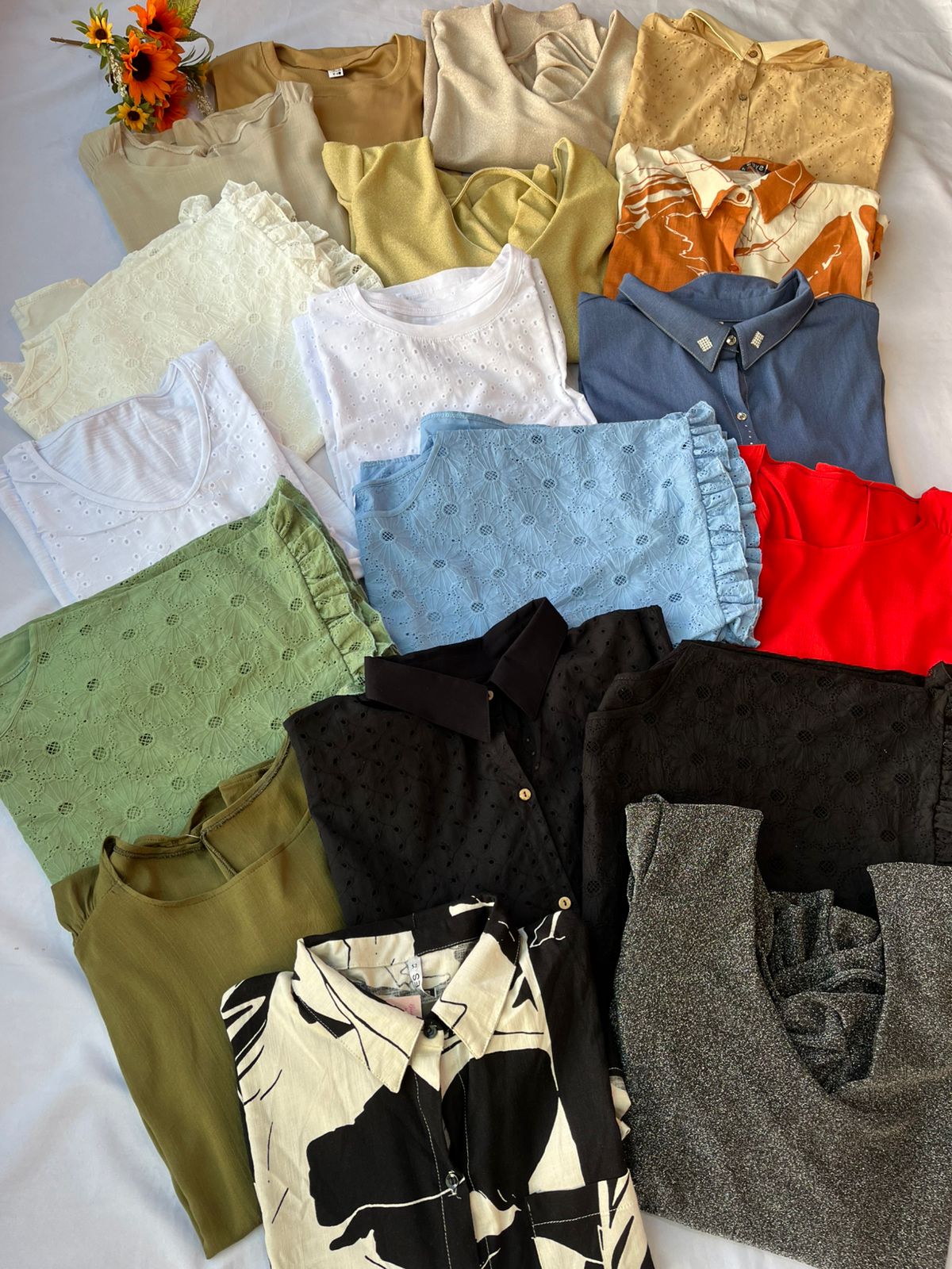 BLUSAS Y CAMISAS