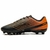 Chuteira Umbro Campo Warskin Preto e Laranja Masculino - KALFE