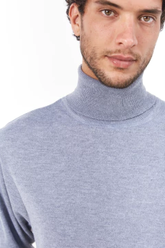 SWEATER POLERA