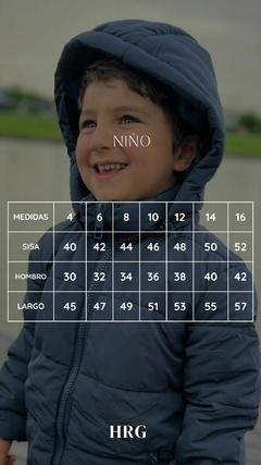 Niño en internet