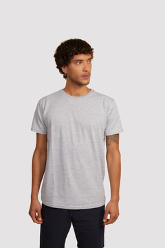REMERA BÁSICA - HRG