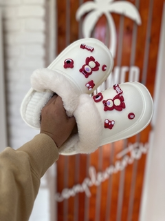 PANTUS OLIVIA CON PINS Y CUBRETALON-OSO LOTSO