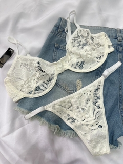 CONJUNTO ENCAJE CON ARCO ANDRESSA
