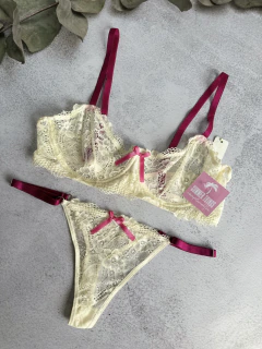 Conjunto bralette de encaje con arcos y breteles pink Art. 3250 - comprar online