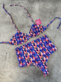 BIKINI LUCERO