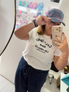 GORRAS CAP DENIM BORDADO CORAZON en internet