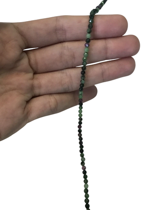 Fio de rubizoisite de 3mm, com bolinhas facetadas em tons de verde e rosa para montagem de joias