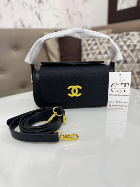 Bolsa Chanel Baú