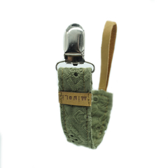 Porta Chupon Green Broderie