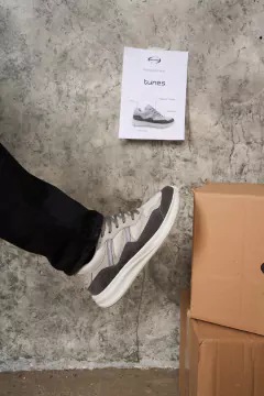 Retro Runner [ Tunes ] Grey - comprar online