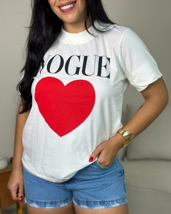 Camiseta Vogue - comprar online