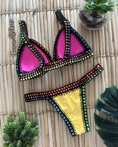 Biquíni de crochê dupla face (pink/amarelo) - comprar online