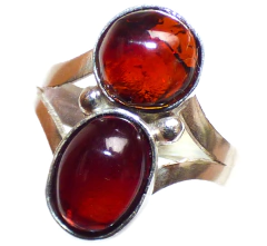 Anillo de Ámbar Rojo & Plata Ley #7.75 (AR37)