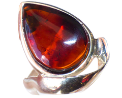 Anillo de Ámbar Rojo & Plata Ley #8 (AR5)