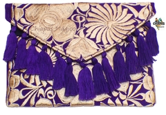 Carterón "Flores" con Pompones (Morado/Beige)