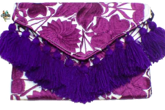 Bolsa Tipo Clutch Con Pompones (Blanco - Mulberry)