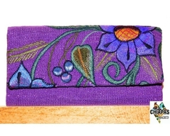 Cartera Bordada Máquina/Flor Lila (copia) (copia)
