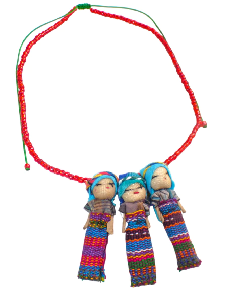 Collares de chaquira con muñequitas quitapenas - comprar en línea