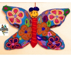 Mariposa de Fieltro Bordada a mano #002