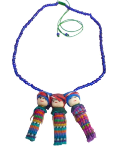 Collares de chaquira con muñequitas quitapenas - tienda en línea
