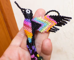Colgante de Colibrí de chaquiras elaborado a mano - tienda en línea