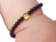 Pulsera para bebé con Obsidianas mini & Ámbar Auténtico en internet