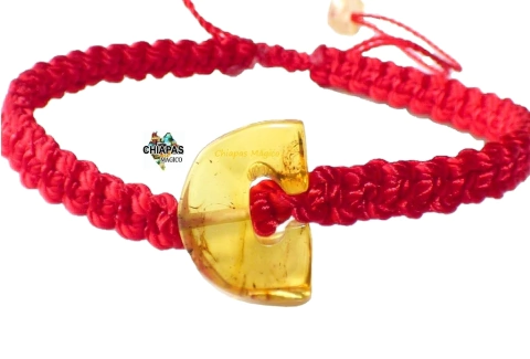 Pulsera Tejida Con Inicial De Ámbar "C"