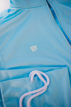 Campera Style (Light Blue Edition) en internet