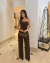 Conjunto Colete e Calça Botões na internet