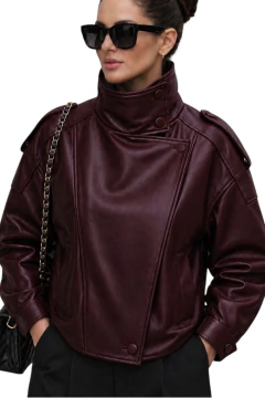 Jaqueta Couro Eco Oversize Gola Alta